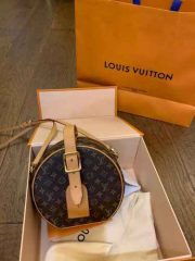 Louis Vuitton M43514 Petite Boite Chapeau Monogram photo review