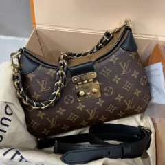 Louis Vuitton M46659 LV Twinny photo review