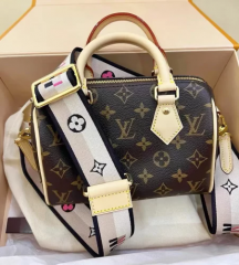 Louis Vuitton M46234 Speedy Bandoulière 20 photo review